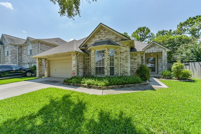 property at 17515 Fairgrove Park Dr