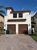 8935 SW 228th Ln in Miami, FL - Building Photo