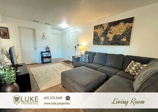 3552 S Gateway Blvd-Unit -102 in Sioux Falls, SD - Building Photo - Building Photo