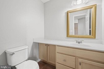 262 Crescent Dr in Hershey, PA - Building Photo - Building Photo