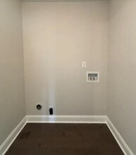 2865 Laguna Ave in Winston-Salem, NC - Building Photo - Building Photo