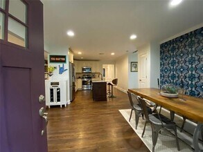 1076 Dell Ave SE in Smyrna, GA - Building Photo - Building Photo