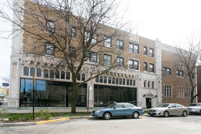 property at 1211 W Elmdale Ave