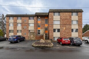 903 Mount Royal Blvd in Pittsburgh, PA - Building Photo