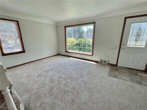 13407 Woodward Blvd in Garfield Heights, OH - Building Photo - Building Photo