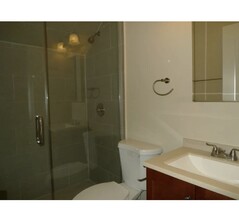 1610 N Bosworth Ave in Chicago, IL - Building Photo - Building Photo