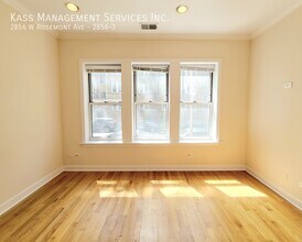 2856 W Rosemont Ave in Chicago, IL - Building Photo - Building Photo