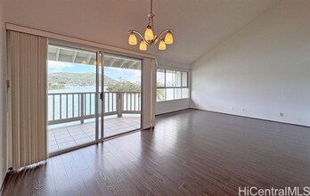 7007 Hawaii Kai Dr in Honolulu, HI - Building Photo - Building Photo