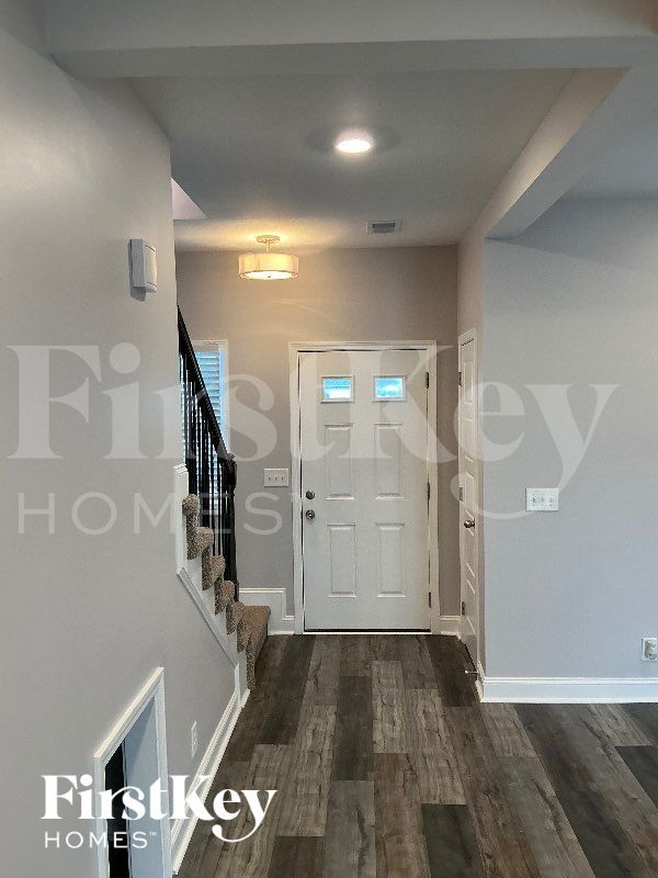 1156 Charles Thomas Dr in Clarksville, TN - Building Photo - Building Photo