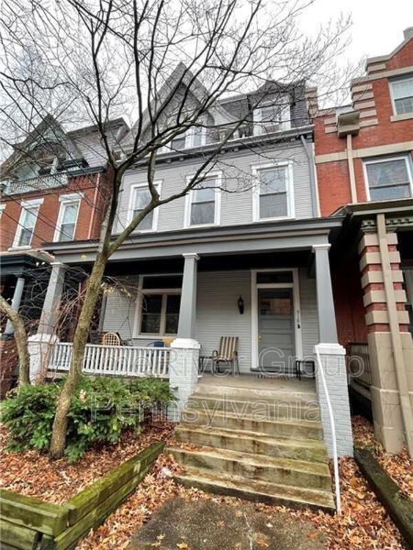 918 Ivy St in Pittsburgh, PA - Building Photo - Building Photo