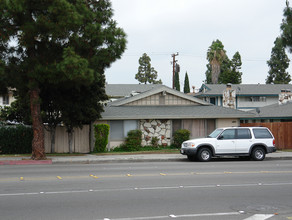 12092 Haster St in Garden Grove, CA - Building Photo - Building Photo