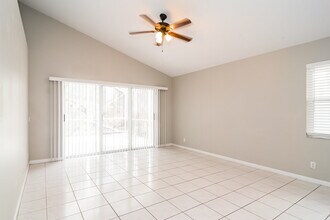 23410 Serene Meadow Dr S in Boca Raton, FL - Building Photo - Building Photo