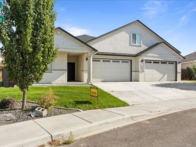property at 7002 W 28th Ave