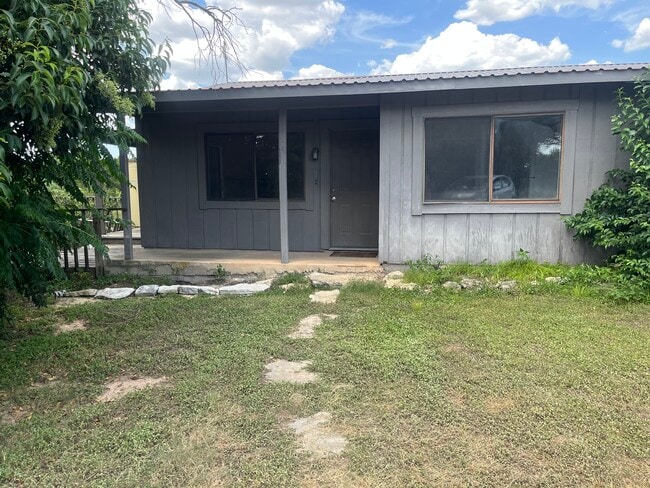 321 Eagles Nest Dr, Unit Apartment on a Hill