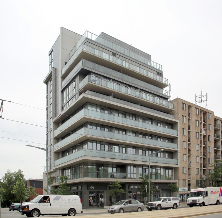 The Rushton Residences in Toronto, ON - Building Photo