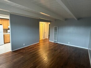 5300 School St in El Cerrito, CA - Building Photo - Building Photo