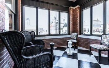 101 N Rose St in Elmwood, IL - Building Photo - Building Photo