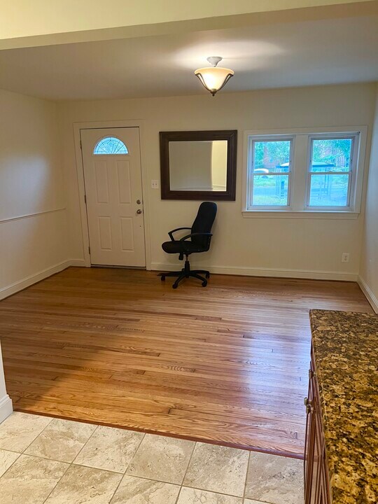 2416 Arlington Blvd in Arlington, VA - Building Photo