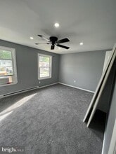 160 Hampshire Rd in Gloucester Township, NJ - Building Photo - Building Photo