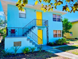 6624 5th Ave N, Unit 1 in St. Petersburg, FL - Building Photo