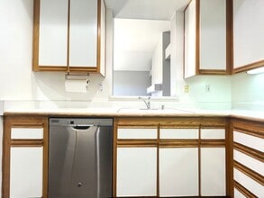 3100 Puesta Del Sol Ct in Corona, CA - Building Photo - Building Photo