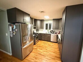 69 Cambridge Ave in Jersey City, NJ - Building Photo - Building Photo