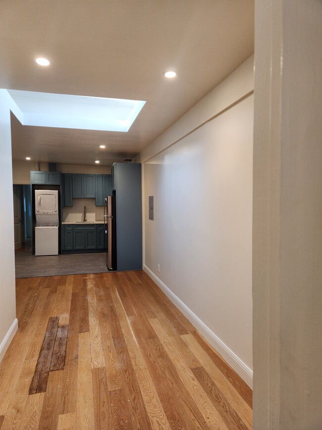166 Langton St, Unit Upstairs newly renovated in San Francisco, CA - Foto de edificio - Building Photo