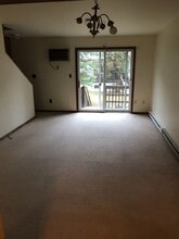 738 Southgate Dr in State College, PA - Building Photo - Building Photo