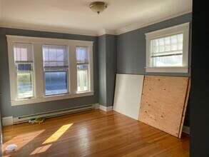 25 Lenox St in Lawrence, MA - Building Photo - Building Photo