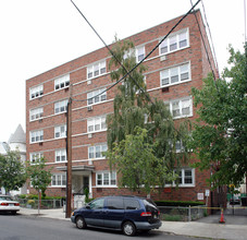 154 Bowers St in Jersey City, NJ - Building Photo - Building Photo