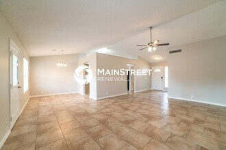 8115 W Krall St in Glendale, AZ - Foto de edificio - Building Photo