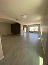 9975 Rosary Ln in Laredo, TX - Building Photo - Building Photo