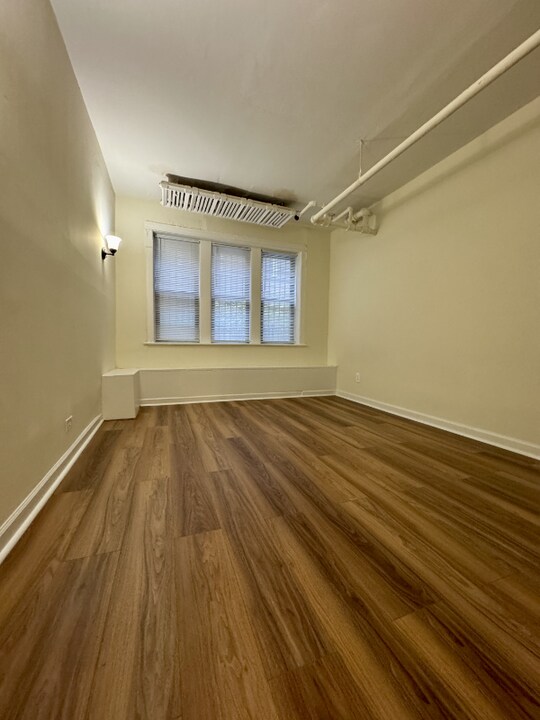 5054 N Kenmore Ave in Chicago, IL - Building Photo