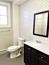 201 S Dupont St-Unit -2 in Wilmington, DE - Building Photo - Building Photo