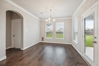 426 Hunters Xing Dr in Sealy, TX - Building Photo - Building Photo