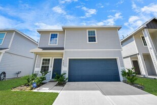 21923 Grand Majestic Dr in Houston, TX - Building Photo