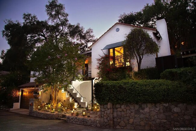 property at 2925 Graceland Way