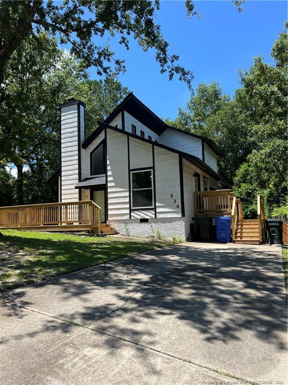 property at 534 Coronation Dr