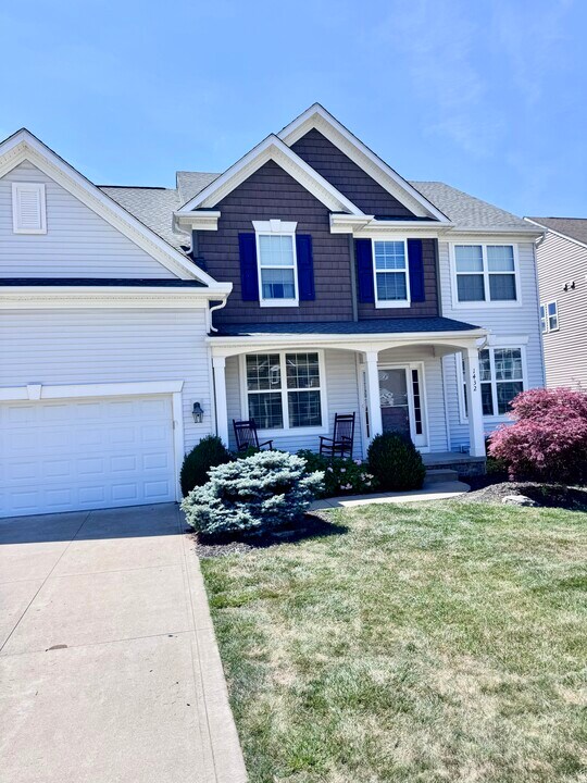 1432 Muirwood Dr in Brunswick, OH - Building Photo