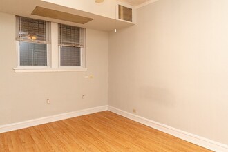 2830 N Burling St-Unit -50 in Chicago, IL - Building Photo - Building Photo