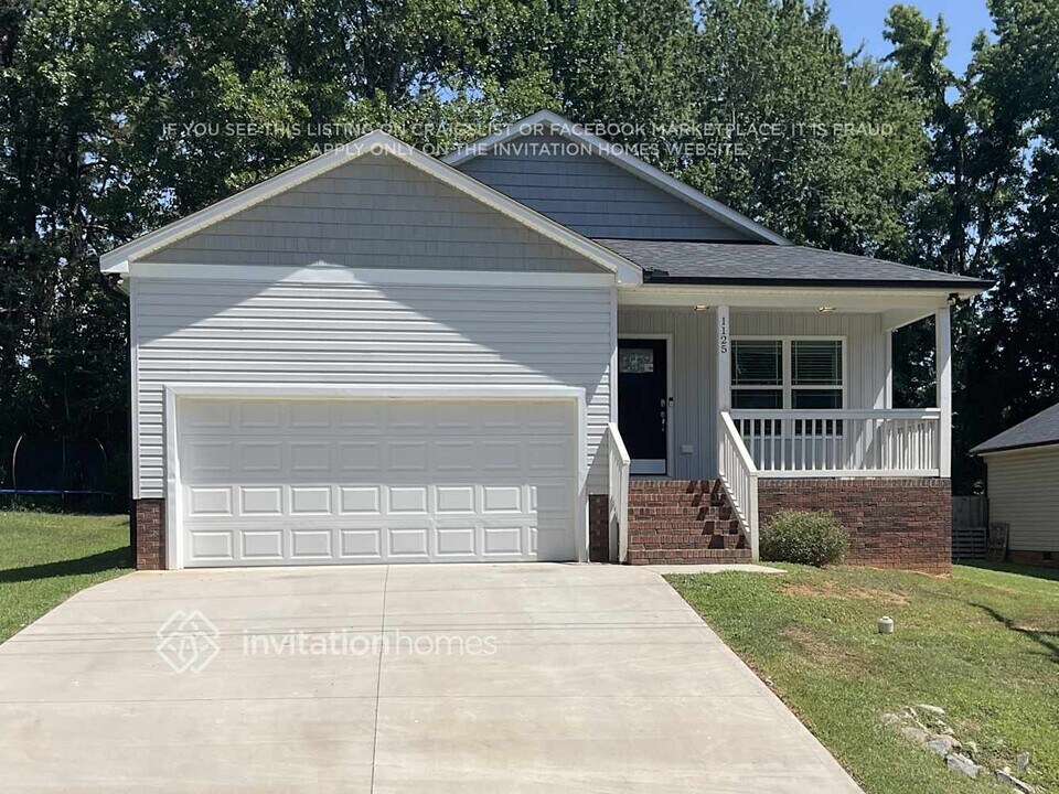 1125 Roberts St in China Grove, NC - Building Photo