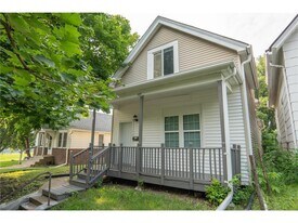 1125 Margaret St in St. Paul, MN - Building Photo