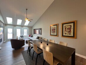 5978 EP True Pkwy in West Des Moines, IA - Building Photo - Building Photo