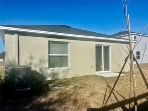 3697 NE 32nd Ct in Ocala, FL - Building Photo - Building Photo