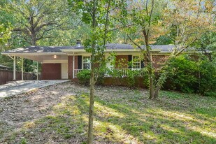 6970 Richard Ln in Austell, GA - Building Photo