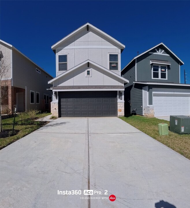 14163 Mellow Pne Ct in Houston, TX - Building Photo