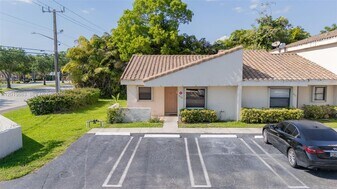 3139 Coral Ridge Dr in Coral Springs, FL - Building Photo