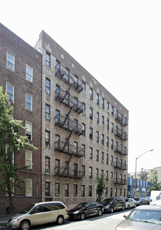 212 E 182nd St in Bronx, NY - Building Photo - Building Photo