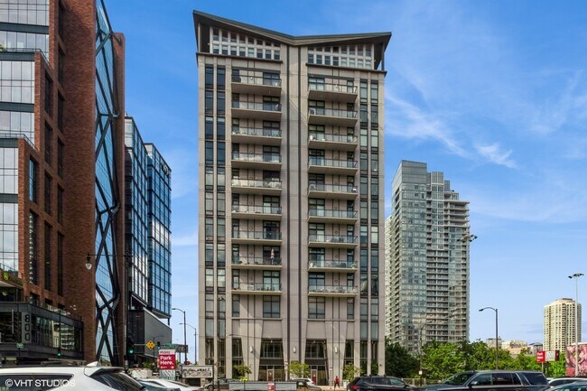 property at 740 W Fulton St