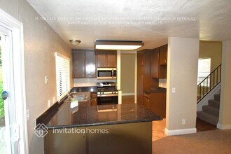 3503 Del Sol Way in Sacramento, CA - Building Photo - Building Photo